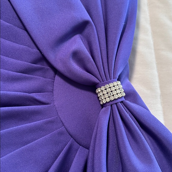 Vintage Designer Elegant and Dramatic Purple Dress - Picture 2 of 6